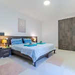 Spacious Brand New Apartment 3 Bdr 2Bth Bugibba