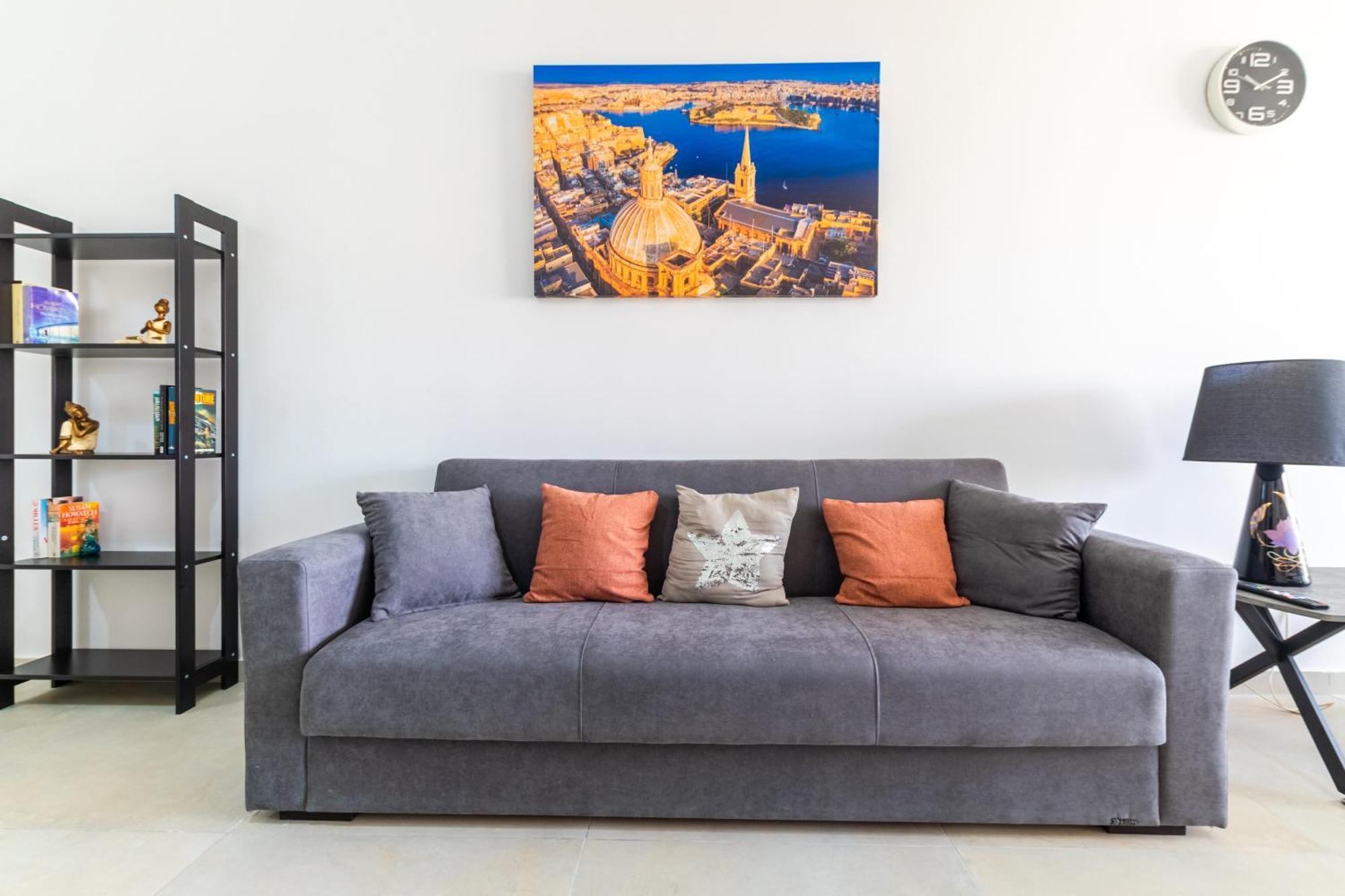 Spacious Brand New 3 Bdr 2bth Bugibba San Pawl il-Baħar